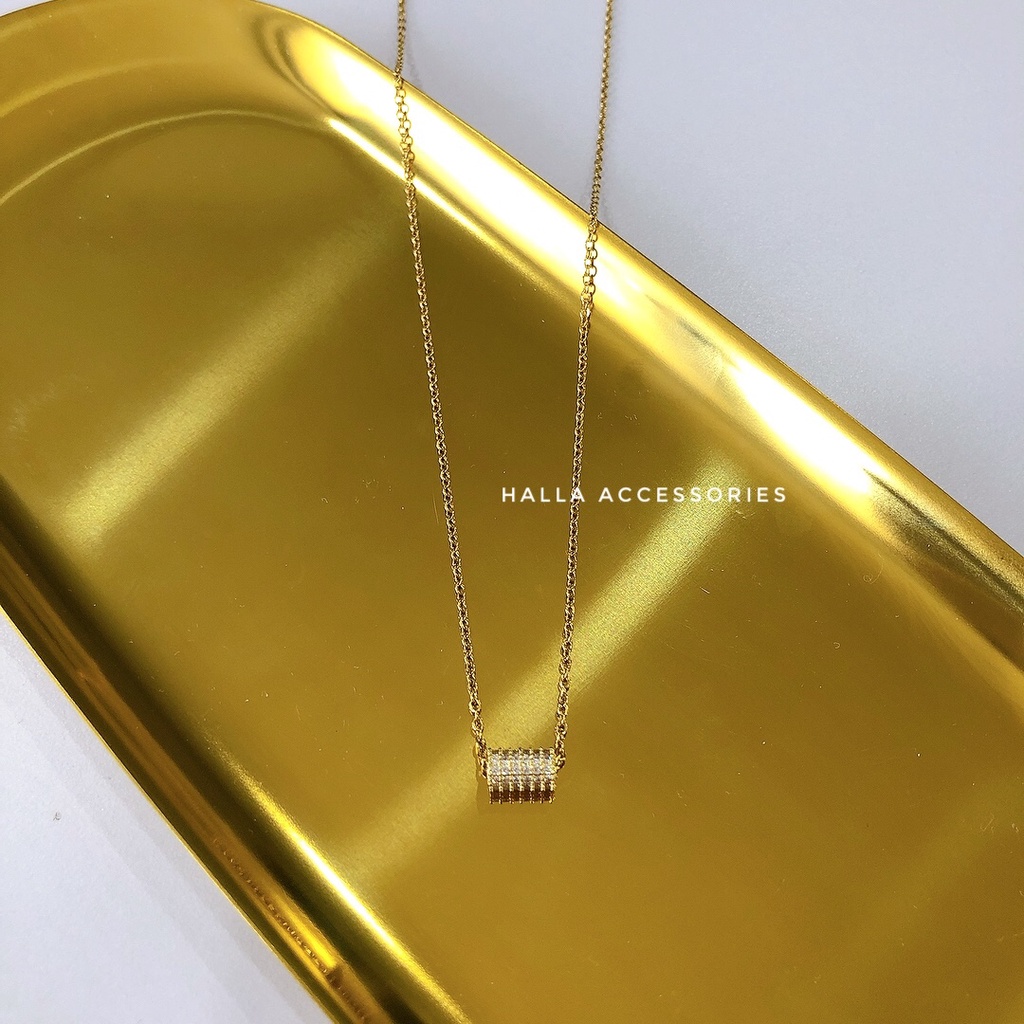 Dây chuyền Vòng cổ Chocker TITAN màu Gold Sun & Moon  HALLA