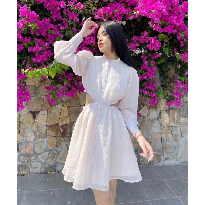 ĐẦM TRẮNG CỔ TRỤ BÈO CUT-OUT EO