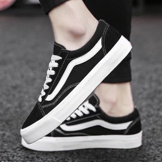Giày Vans Nam Nữ Đế Bằng Cổ Thấp, Vans Vault Old Skool Đen Kẻ Trắng Mũi Nỉ giá rẻ phù hợp học sinh sinh viên