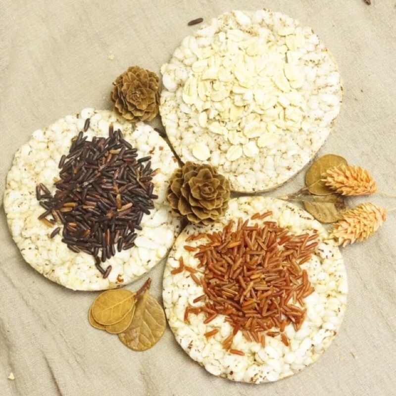 Bánh gạo lứt nguyên hạt  gói 170g gồm  3 vị  huyết rồng ,gạo lứt tím than, gạo lứt yến mạch eatclean& healthy