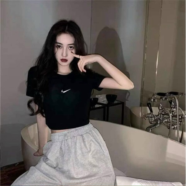 Áo Croptop NKE Trơn Cộc Tay Unisex 2 Màu Đen Trắng, Áo Croptop cộc tay