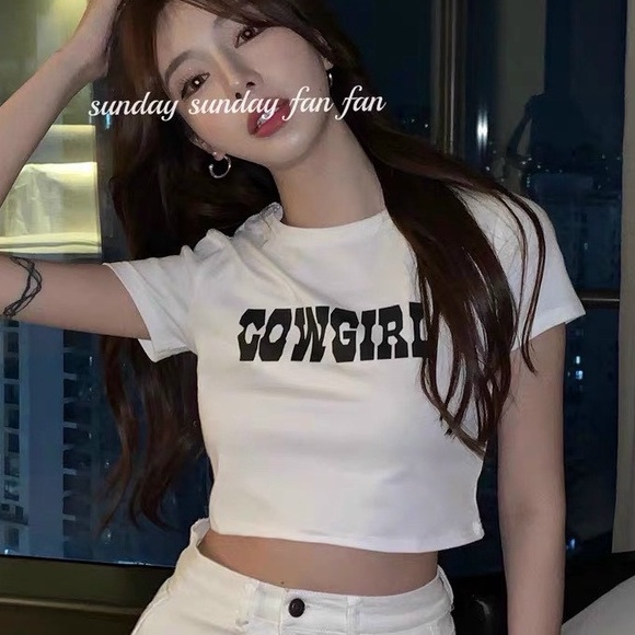 Áo croptop tay ngắn, cổ tròn COW GIRL chất thun lạnh co giãn mềm mịn - Tuệ Nhiên