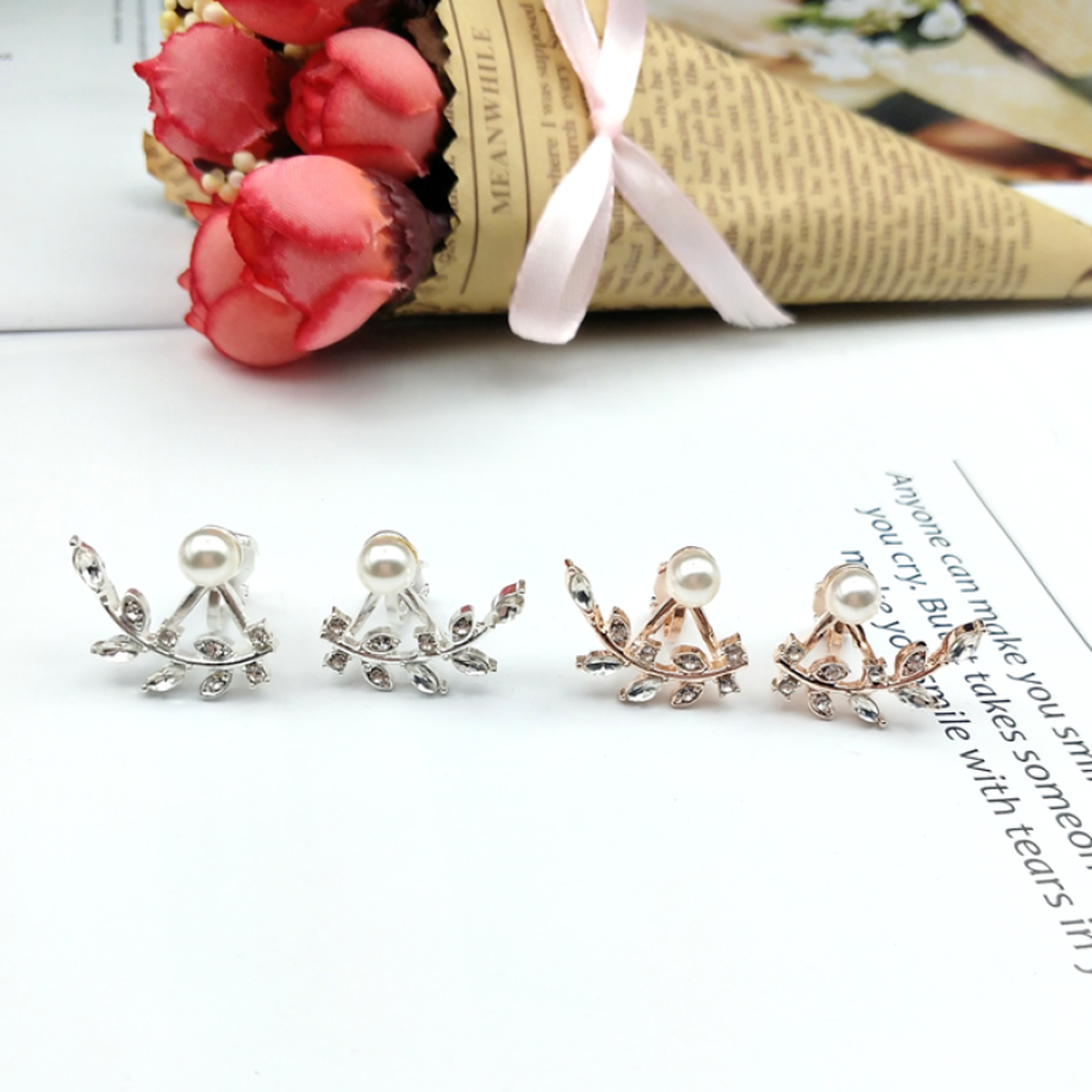 Khuyên tai hình lá đính đá và ngọc trai nhân tạo thời trang mới cho nữ