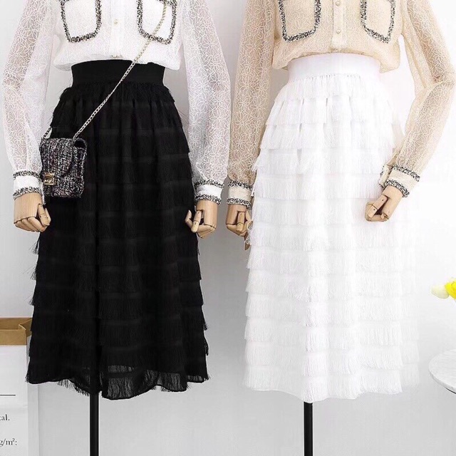 Chân váy ren tầng