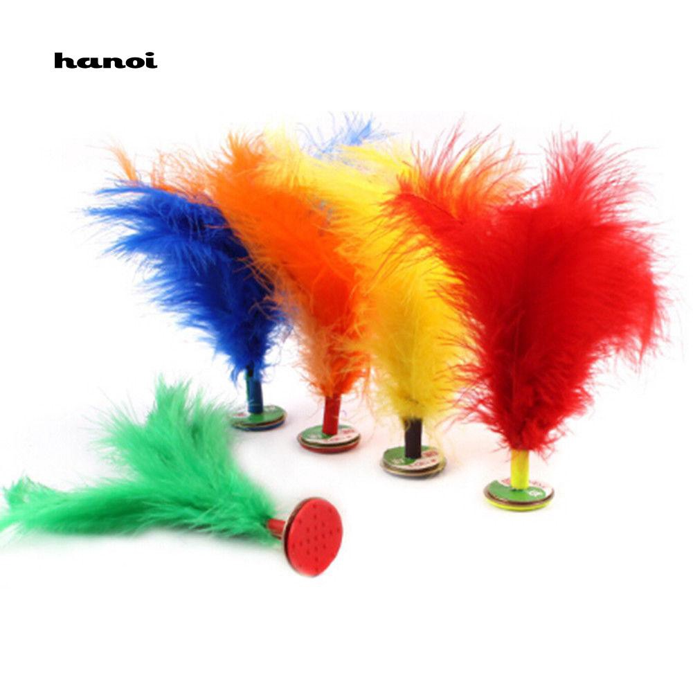 Set 2 cầu đá đồ chơi gắn lông vũ kiểu dáng xinh xắn dành cho bé