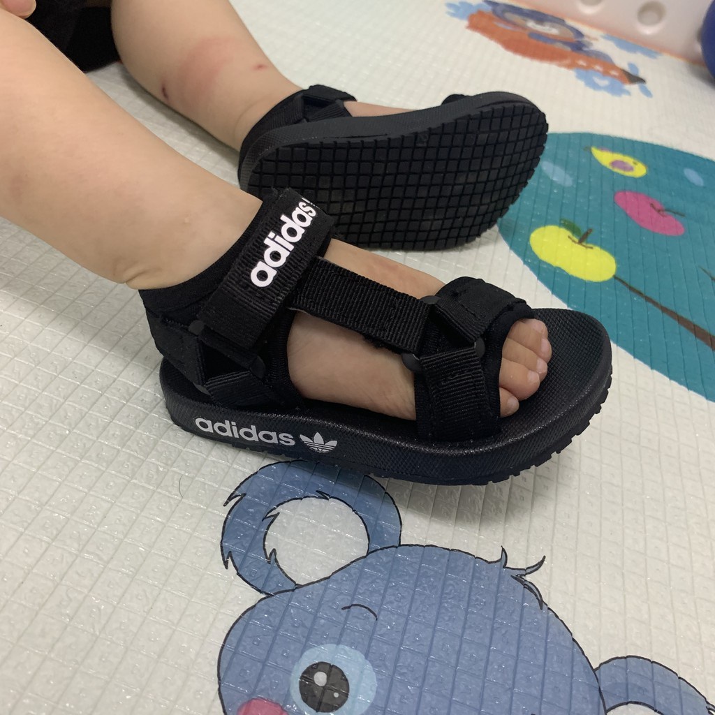Giày sandal Adidas Neo X Pokemon chính hãng thoải mái cho bé
