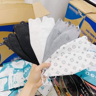 5cái KHẨU TRANG 4D (khẩu trang 4D mask)