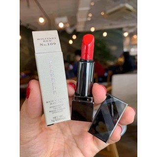 Son Burberry Kisses Military Red 109 mini
