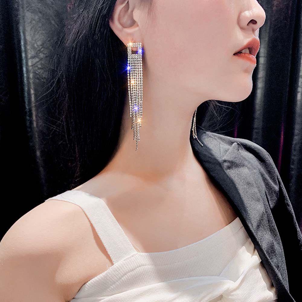 Vanes1 Bông Tai Đinh Tán Hình Vuông Tua Rua Lấp Lánh Khí Chất|Bông Tai Dáng Dài Thiết Kế Xinh Xắn Thời Trang