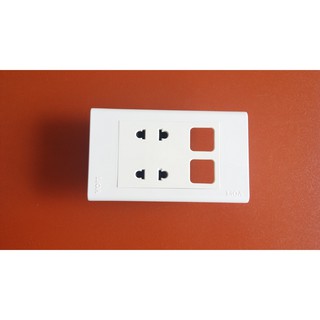 Mặt 2 công tắc, 2 ổ cắm LiOA