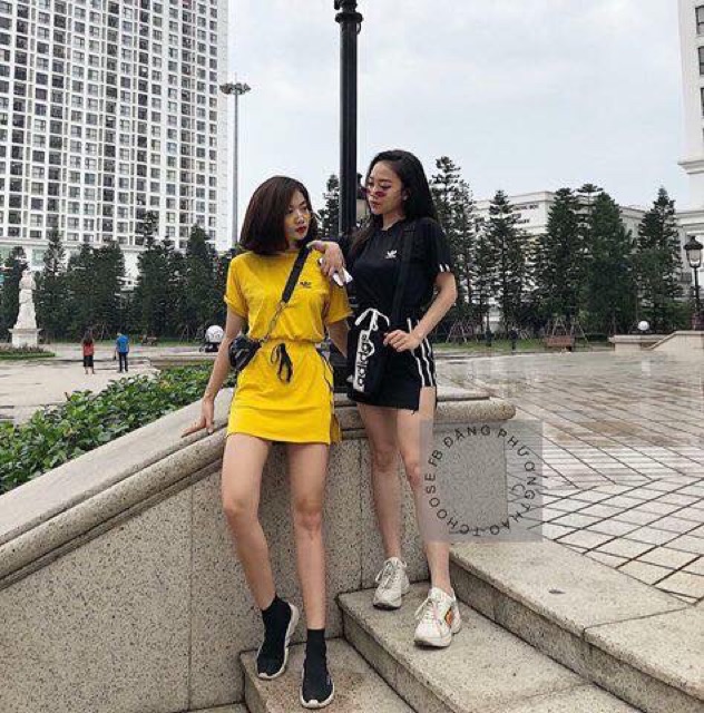 Set áo+ chân váy adidas