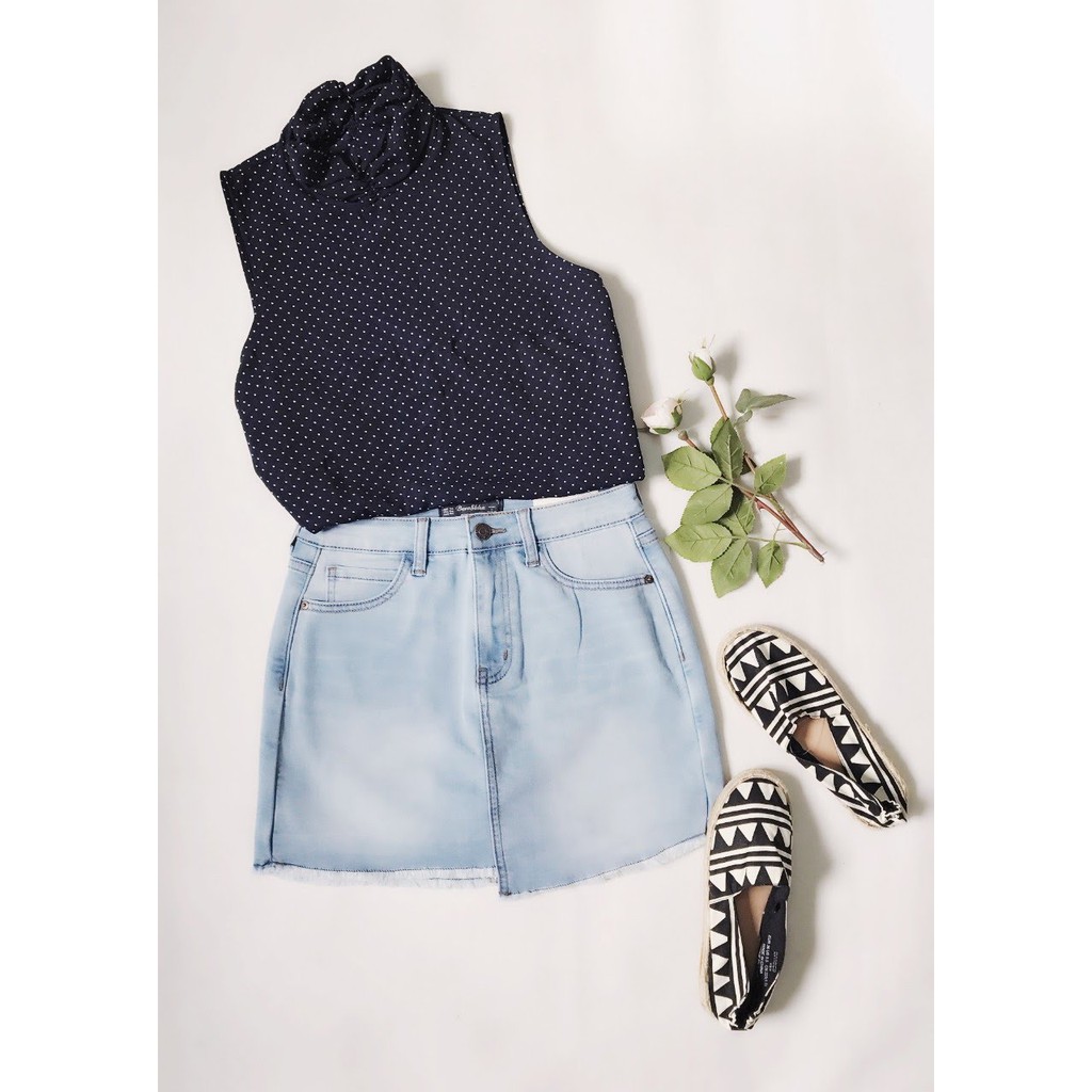 CHÂN VÁY JEAN GẤU LỆCH