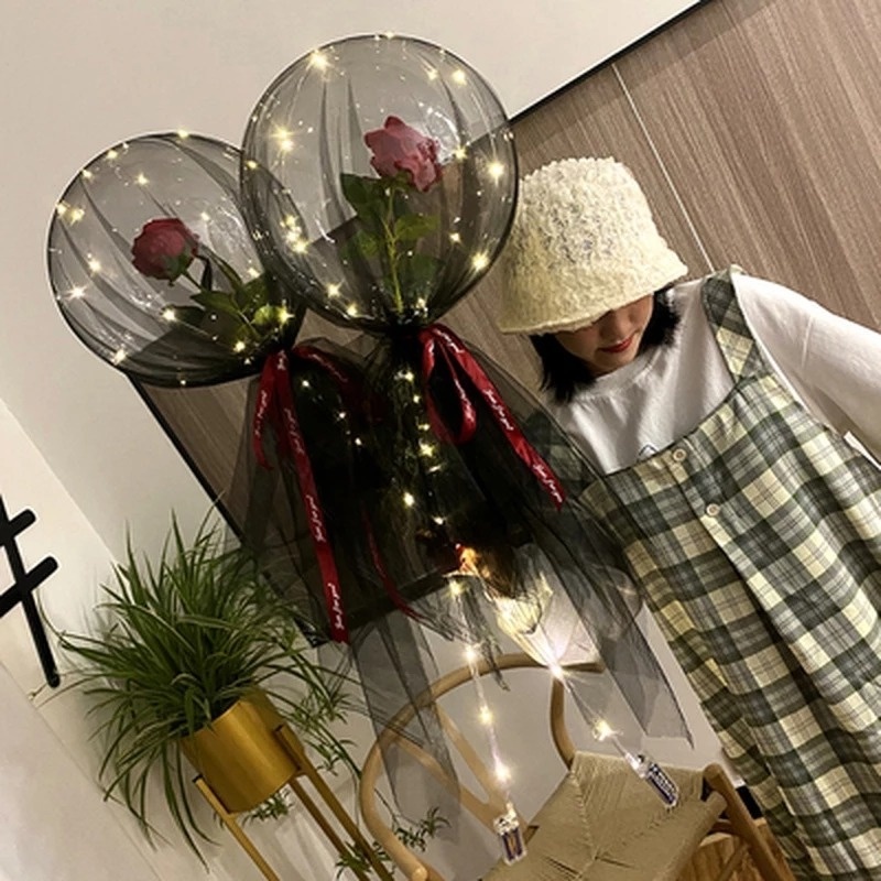Bong bóng hình hoa hồng có đèn LED sáng tạo trang trí tiệc cưới