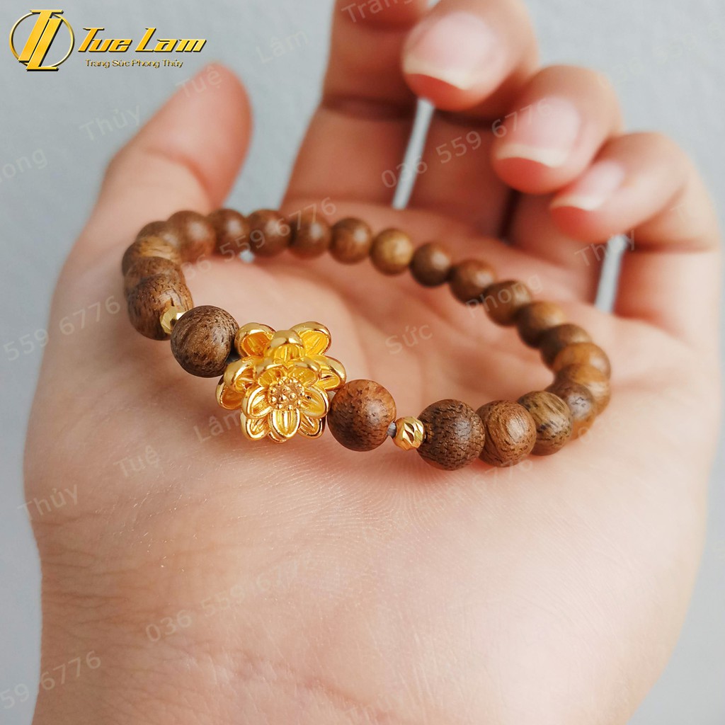 Vòng tay hạt gỗ trầm hương tốc 6 Li thơm dịu nhẹ charm hoa sen bình an - Tuệ Lâm