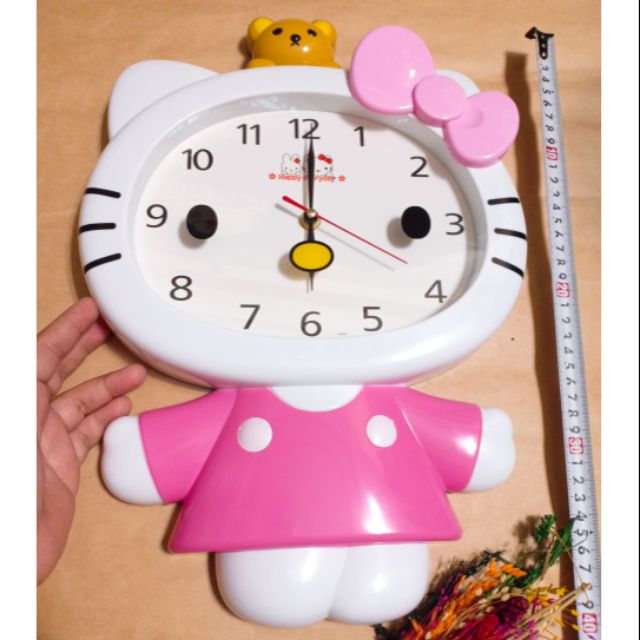 Đồng hồ treo tường Kitty