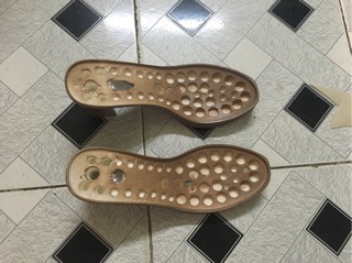 Đế cao gót mũi vuông cao 9cm móc giày len