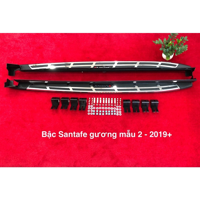 Bậc bước chân lên xuống Santafe 2022+