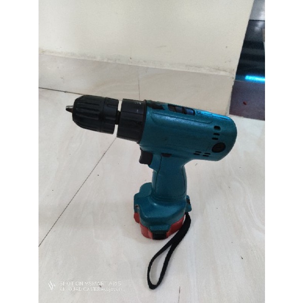 Thân máy + vỏ pin Makita 12v