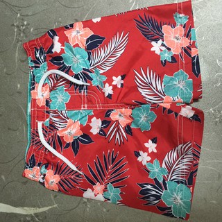 Quần short đi biển cho bé