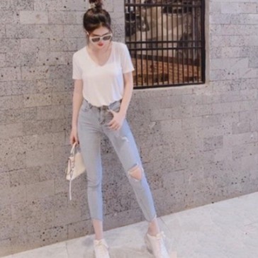 Áo thun nữ trơn Hàn Quốc đẹp vải mềm mịn thoáng mát LN08 | BigBuy360 - bigbuy360.vn