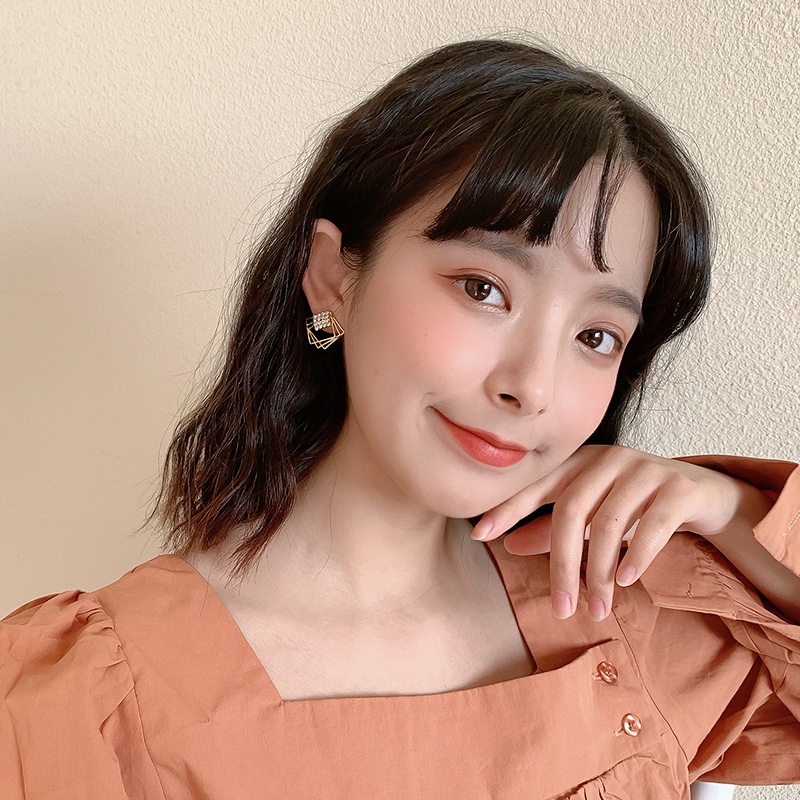 MOCHASHUĐĩa Cdiamondearstud Hình Học