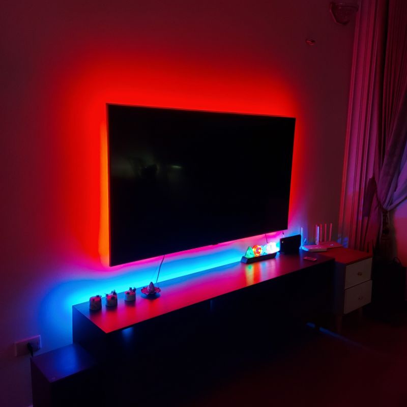 Cuộn đèn Led dây dán đổi nhiều màu (RGB) + Nguồn + Remote điều khiển - AUG Camera &amp; Decor Hà Nội