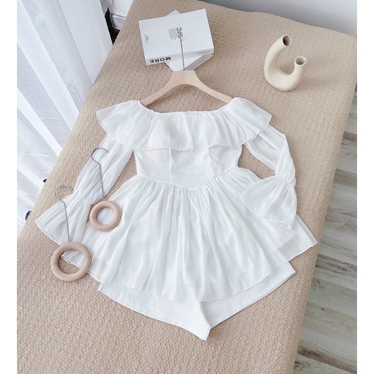 Set tơ trắng bẹt vai