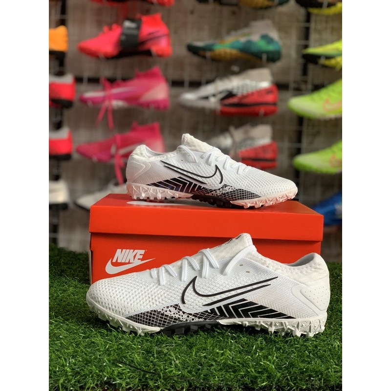 [Tặng tất và box] Giày đá bóng Mercurial Vapor 13 Pro 39-43 (ảnh thật và clip) | BigBuy360 - bigbuy360.vn