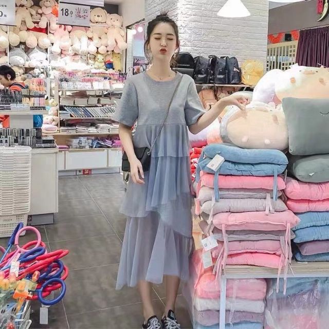 Đầm xám tầng đơn suông