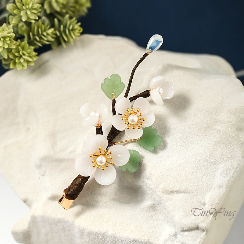 Trâm cài tóc hình hoa đính ngọc bích trắng phong cách Trung Hoa