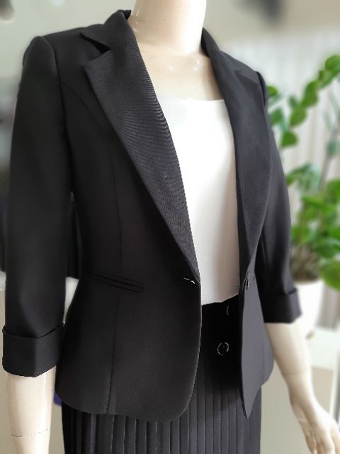 ÁO VEST NỮ TAY LỠ CAO CẤP, FORM DÁNG TRẺ TRUNG , SẮC NÉT, ĐỨNG FORN VÀ GỌN DÁNG, PHÙ HỢP ĐI LÀM VÀ ĐI CHƠI | BigBuy360 - bigbuy360.vn