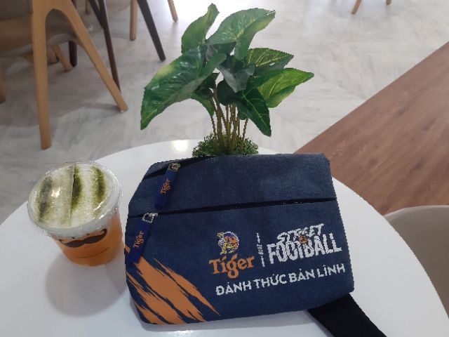 Túi Đeo Chéo Bia Tiger | BigBuy360 - bigbuy360.vn