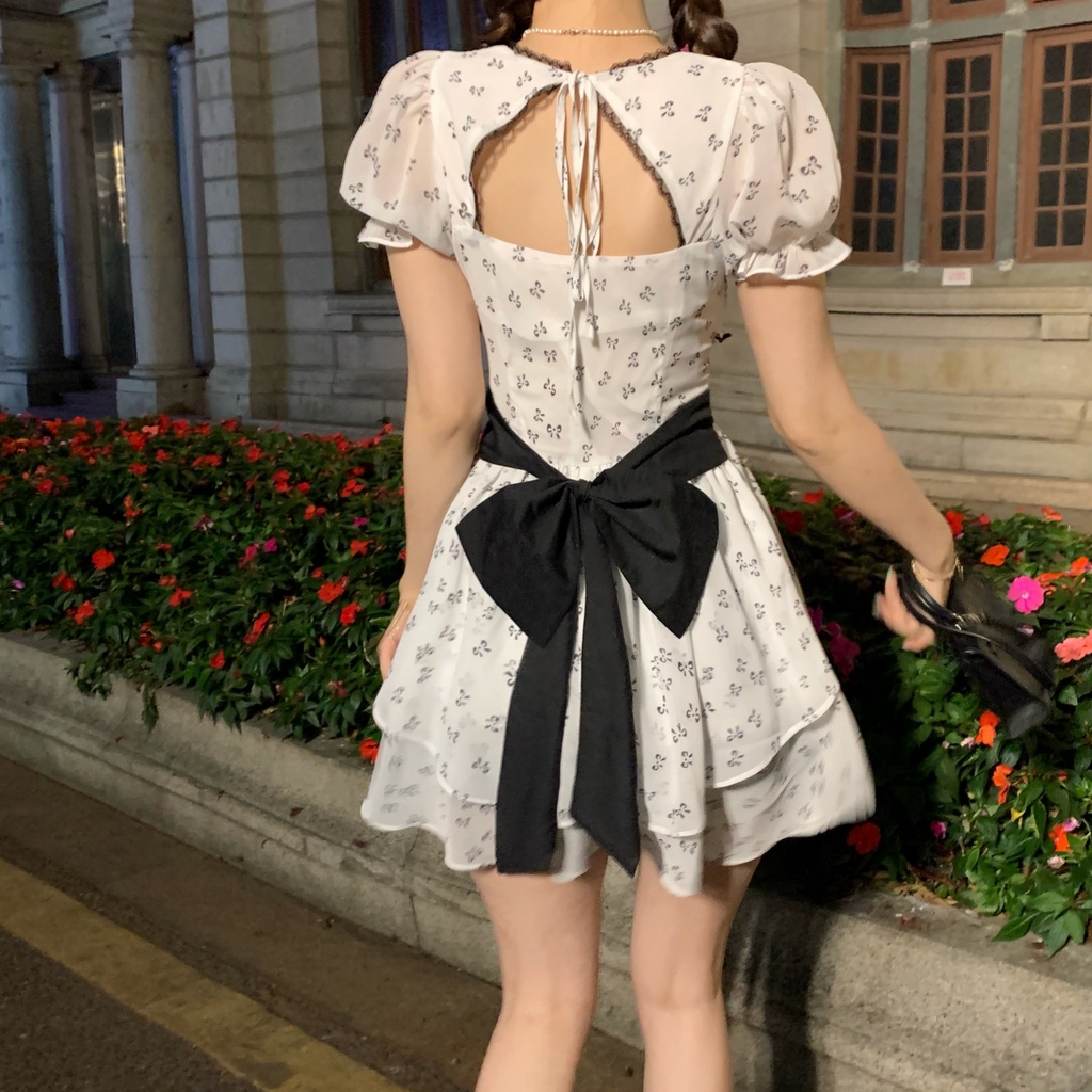 Váy Hoa Cổ Vuông Tay Phồng Thời Trang Hè Đầm Chữ A Đính Nơ Nữ