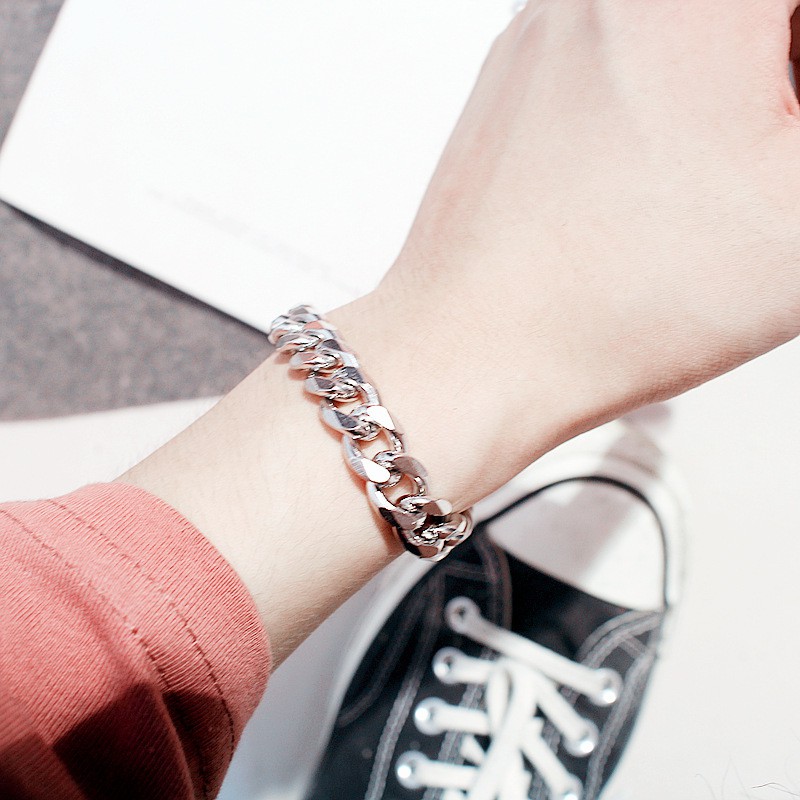 [Mã FAMAYFA giảm 10K đơn 50K] Vòng đeo tay chân lắc loại dây lớn cho nam nữ | BigBuy360 - bigbuy360.vn