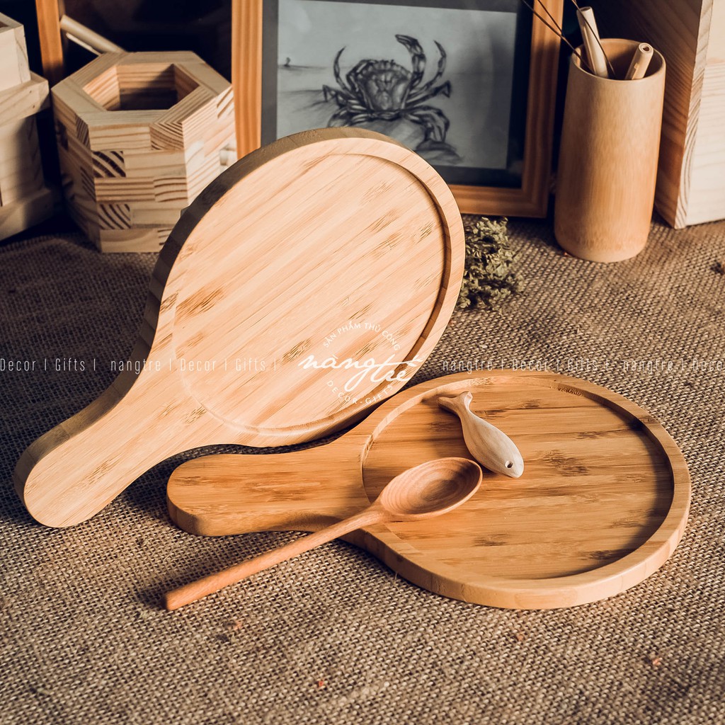 Khay gỗ tre đựng bánh pizza, khay gỗ tròn có tay cầm -  wooden tray