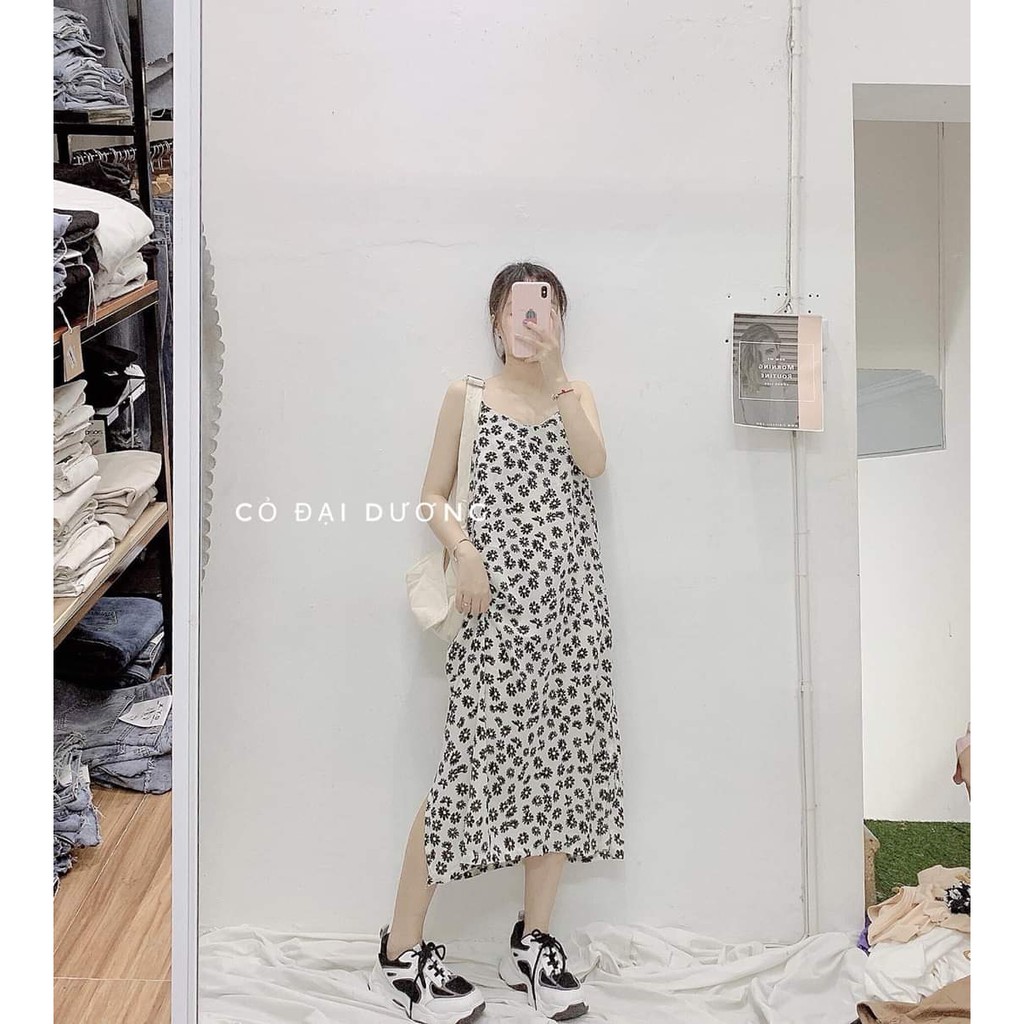 ĐẦM MIDI DÁNG SUÔNG HOA CÚC NỮ TÍM ĐEN TRẮNG - VÁY 2 DÂY ĐŨI MAXI XẺ TÀ HOẠ TIẾT HOA NHÍ DÁNG DÀI ĐI BIỂN HOT | BigBuy360 - bigbuy360.vn