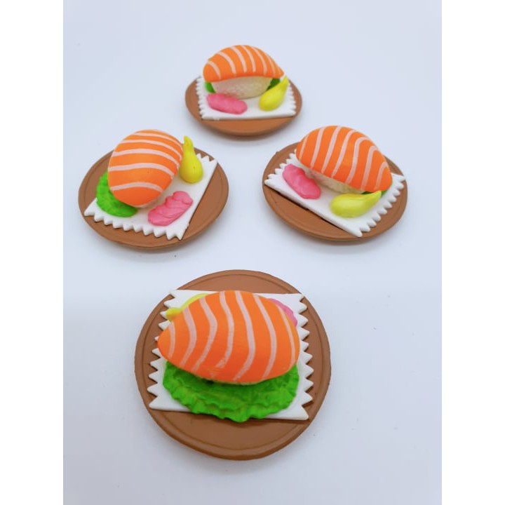 Charm sushi cá hồi