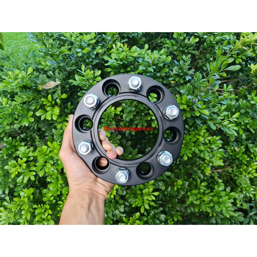 Miếng đệm lốp xe Hyundai Starex, Solati (Wheel Spacers). Giá 1 Đệm