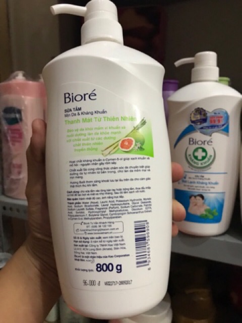 Sữa tắm kháng khuẩn Biore dành cho cả gia đình - 800g MẪU MỚI