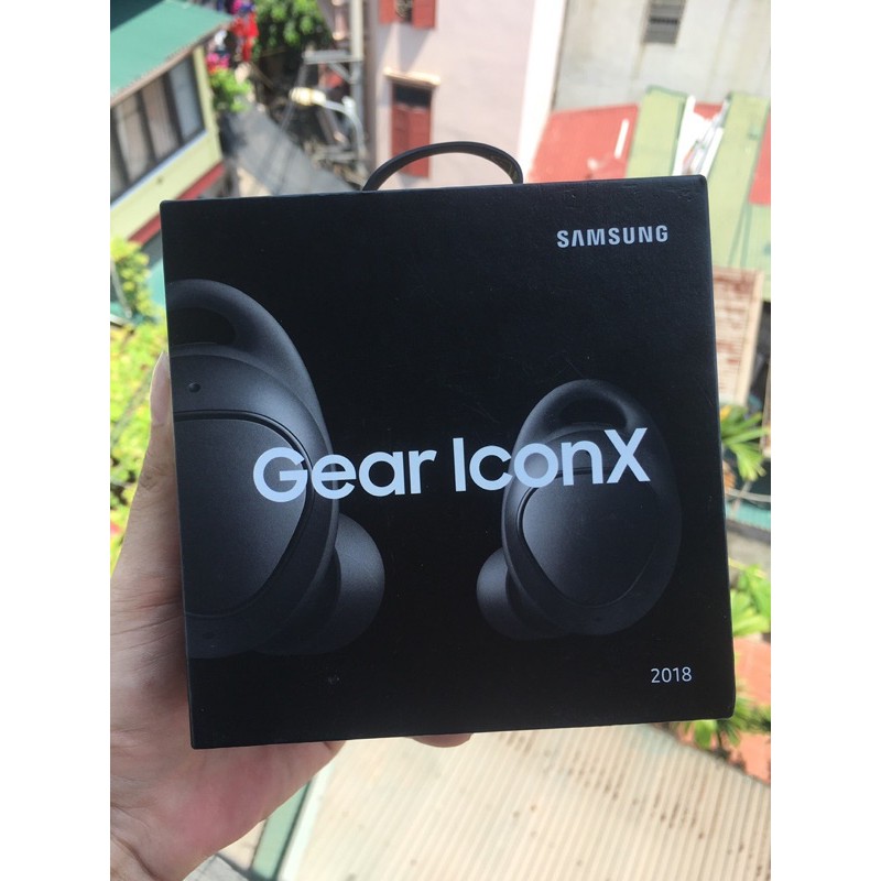 Tai nghe samsung Gear iconX