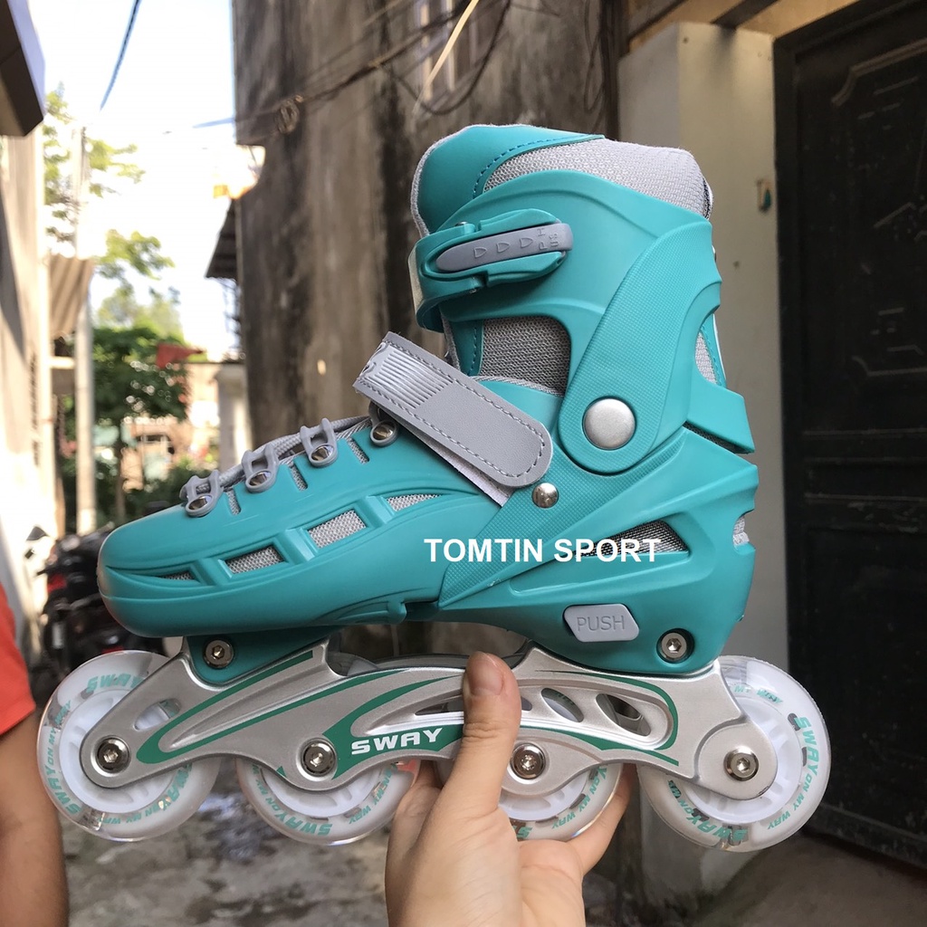 Giày trượt patin trẻ em có đèn led hãng SWAY bánh cao su, tặng kèm bảo hộ chân tay, quà tặng thể thao