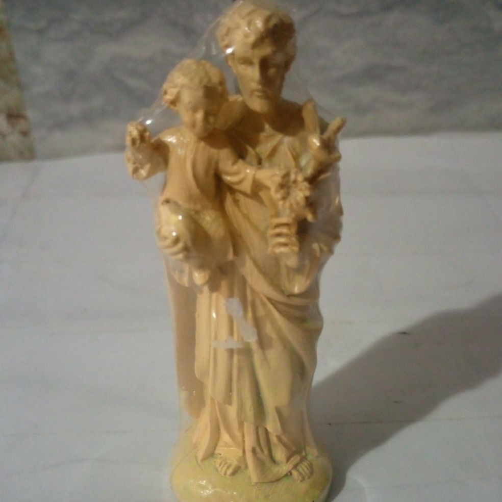 108. Tượng Giuse màu sữa 10cm