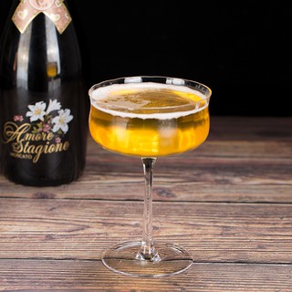 Ly Cocktail crystal champagne sauce