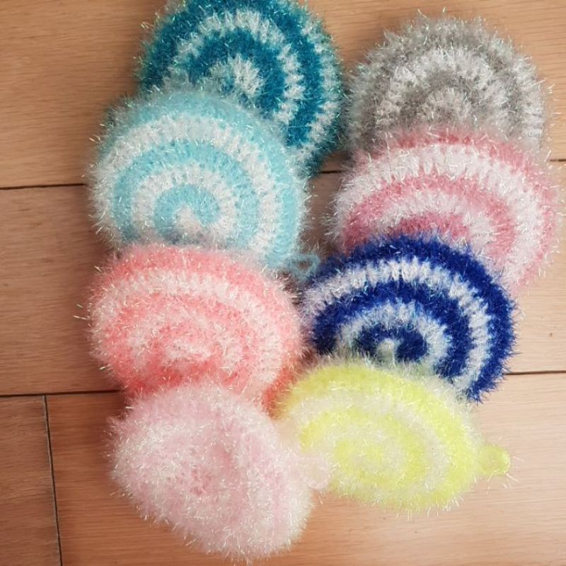 Scrubbers by handmade/Máy chà sàn thủ công