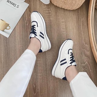 Giày Thể Thao Nữ Trắng Hai Vạch Ulzzang dáng basic