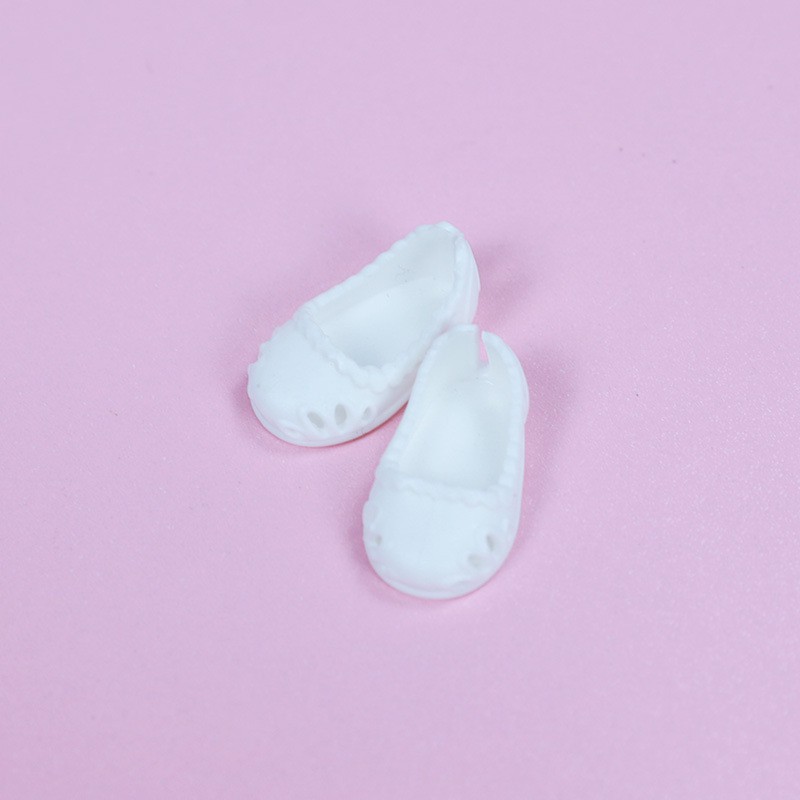 Set 4 Đôi Giày Nhựa Mini Cho Búp Bê BJD 16 Cm Tỉ Lệ 1 / 12