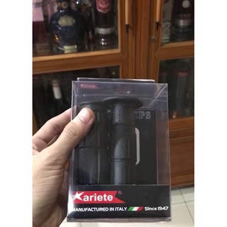 bao tay ariete có 4 mẫu