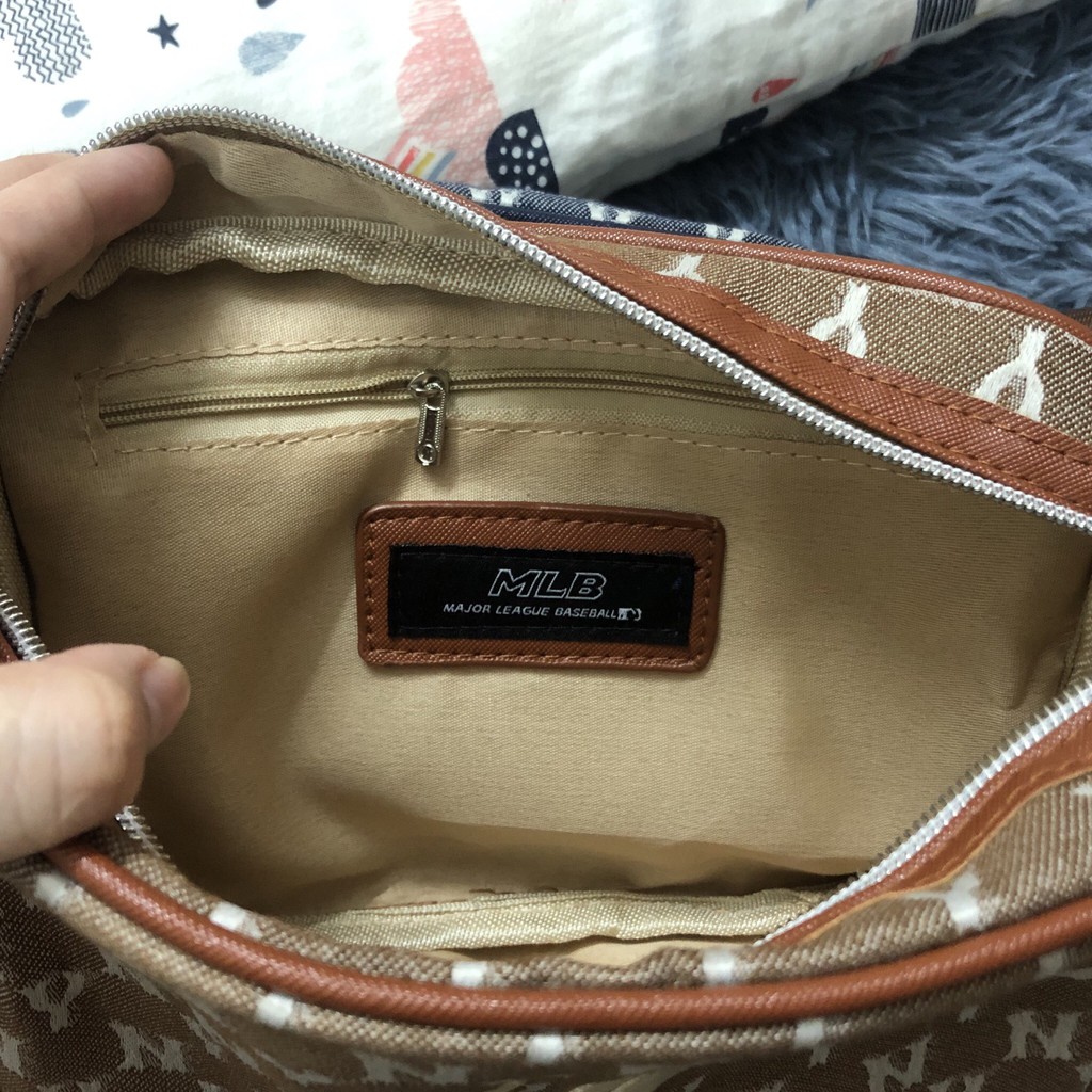 Túi đeo chéo NY 2 chi tiết mầu mới 2021