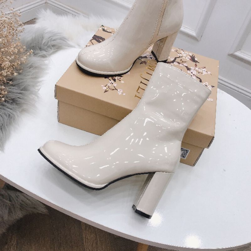 Bốt bóng mũi tròn MPB form dáng trẻ trung sang chảnh. | BigBuy360 - bigbuy360.vn