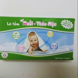 Lá tắm muối - thảo mộc an toàn cho bé yêu
